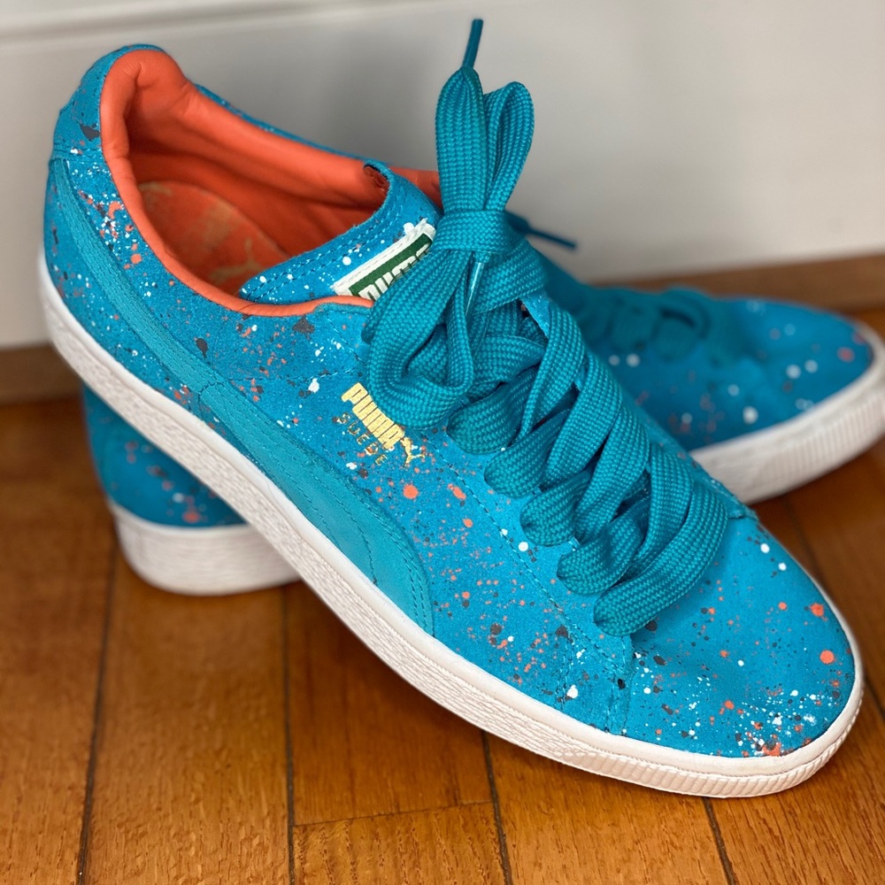 Suede Rare Edition Pumas